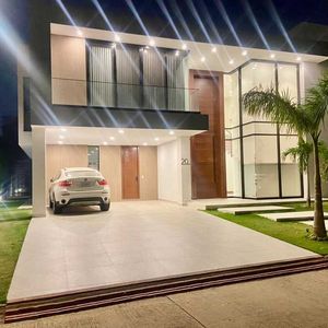 Casa De Lujo En Venta A Estrenar - Colinas Del Urubo Sector 1