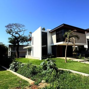2 Casas Dentro Un Mismo Terreno En Venta