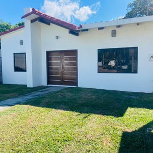 Casa De Una Sola Planta - Zona Norte - Condominio Barcelo Residence