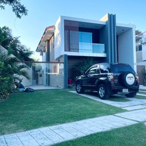 Lujosa Casa En Alquiler, Dentro De Condominio Bosques De La Colina 
