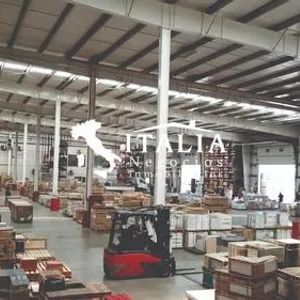 Predio Logistico Y Comercial De 10000 M2 Techados Y 4000 Exteriores En 3 Hect