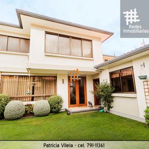 En Venta Casa: Achumani