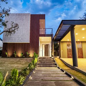 En Venta! Lujosa Casa En Condominio Urubo Golf