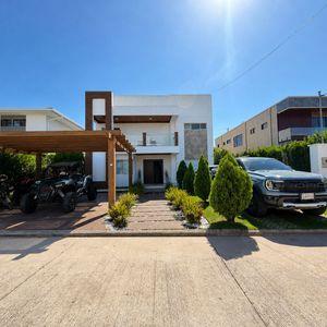 Casa En Venta - Sc La Vieja (urubo)