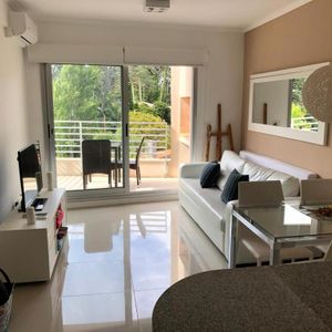  Venta  Penthouse Con Terraza Parrillero Y Jacuzzi Propio