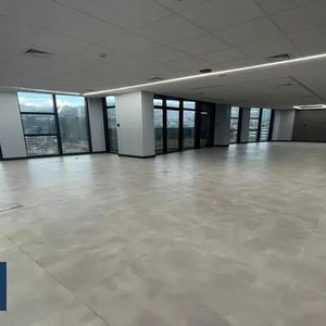 Oficina En Alquiler En Calacoto A Estrenar