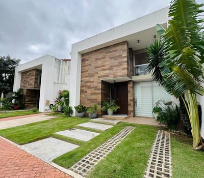 Casa En Venta - Cond. Villa De Las Mercedes