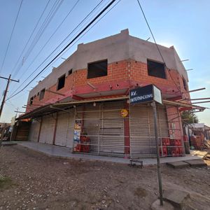 Inmueble # 301 Casa Comercial En Venta Sobre 9no Anillo