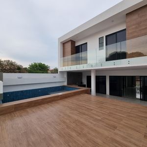 Inmueble # 777 Casa En Urbanización Rafaella III