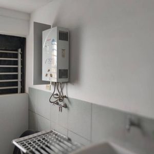 Amplio Departamento En Zona De Alta Plusvalía Y Residencial