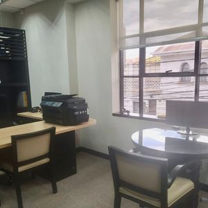 Casa Corporativa En Alquiler Amoblado Premium