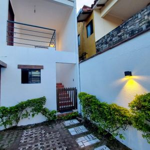 En Alquiler | Amplio Departamento De 3 Dormitorios En Zona Norte