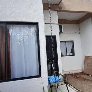 Bienes Raices "olam" Da En Anticretico Pequeña Casa Z/norte