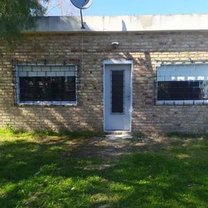 Vendo Gran Terreno, Con 4 Casas Rentadas.