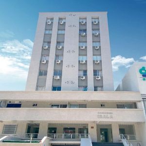 Departamento De 1 Dormitorio En Venta Sobre La Av. Irala