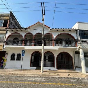 Casa En Alquiler. Zona Centro