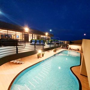 Sky Moon – Alquiler De Lujoso Departamento