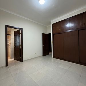 Lujosa Casa En Alquiler En Condominio Colinas Del Urubo