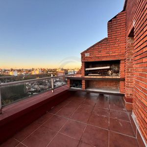 Alquiler 1 Dormitorio Con Parrillero En Pocitos