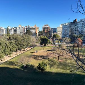 Alquiler Dos Dormitorios Frente Al Parque Villa Biarritz