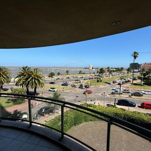 Alquiler Apartamento Lujoso Puerto Del Buceo
