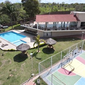 En Venta Terreno De 522m2 Cond. Lomas Del Bosque Urubo