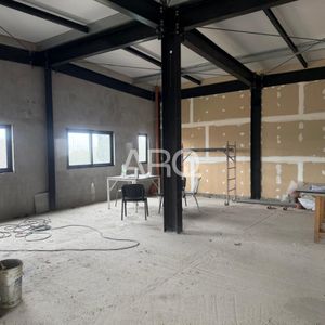 Espacio Para Oficina En Centro Comercial Cerca Del Shopping Costa Urbana.