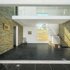 Exclusiva Casa En Alquiler  – Punta Pinares
