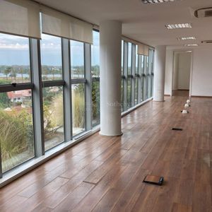 Art Carrasco  - Oficina En Alquiler -