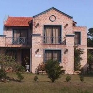 Casa En Propiedad Horizontal, En Zona De Tio Tom