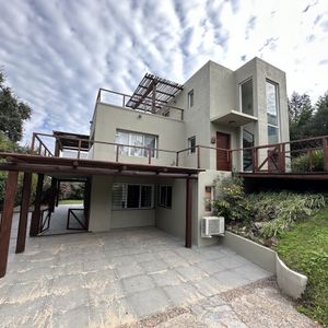 Venta Casa Con Vista Al Mar. Punta Ballena