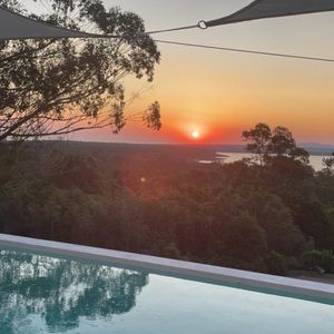 Venta Casa En Zona Las Cumbres, Punta Ballena