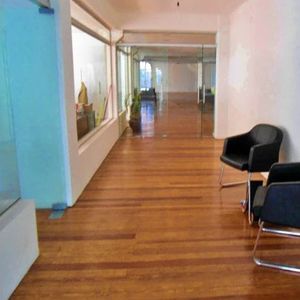 45m De Frente Esquina 1000 M2 . Locales , 25 Ambientes
