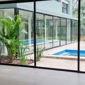Casa En Alquiler De 4 Dormitorios En San Nicolás - Carrasco