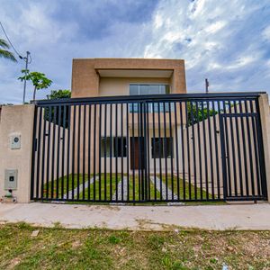 Casa En Venta De 3 Dormitorios Zona Norte 