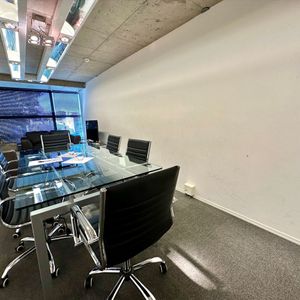 Gamma Tower Oficina Con Renta En Edificio  De Categoría