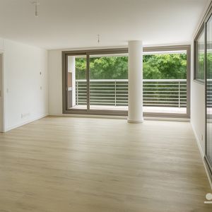 Venta Con Renta De Excelente Apartamento 3 Dormitorios A Metros Del Golf