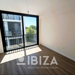 Venta Con Renta Apartamento 1 Dormitorio - La Blanqueada