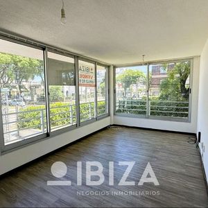 Venta Apartamento 2 Dormitorios Con Garage En Malvín