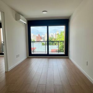 Venta De Apartamento De 1 Dormitorio En Urban Suites X