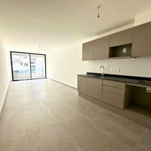 Venta De Apartamento De 1 Dormitorio Y Garaje En Casa Berro, Pocitos