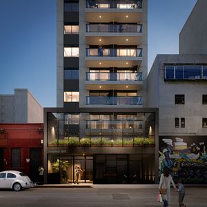 Venta De Apartamento De 2 Dormitorios En Rúa Guayabos, Cordón