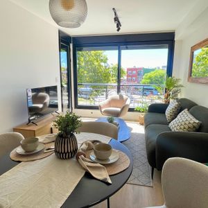Venta De Apartamento De 2 Dormitorios En Vía Garibaldi, La Blanqueada