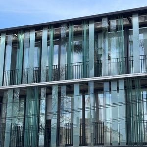 Venta De Oficina, Terraza Con Parrillero Y Garaje, Pocitos Nuevo