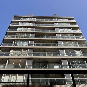 Venta De Apartamento 1 Dormitorio Y Garaje En Cordón Sur