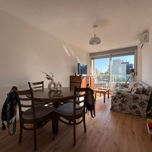 Alquiler De Apartamento De 2 Dormitorios En Cordon