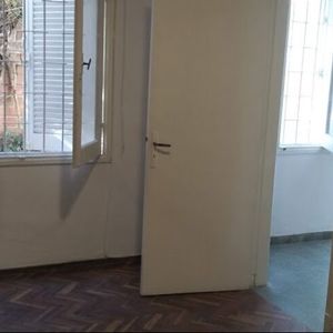 Vendo  Apartamento 1 Dormitorio Con Patio  Y Con Renta