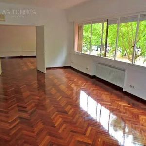 Venta, Apartamento, 5 Dormitorios, Centro (montevideo), Las-19556