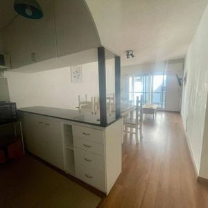 Apartamento En Alquiler C/ Cochera En Cordón