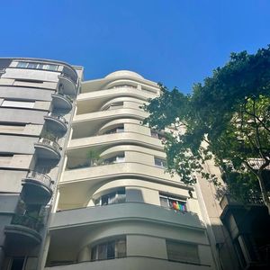 Venta Apartamento 3 Dormitorios De Estilo Centro